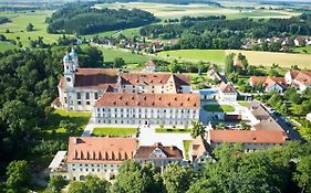 Hotel Kloster Holzen